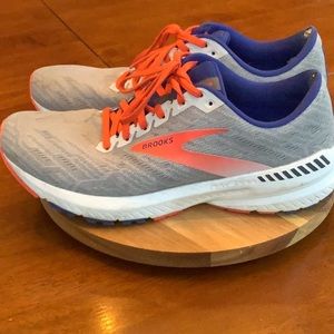 Brooks Ravenna 11